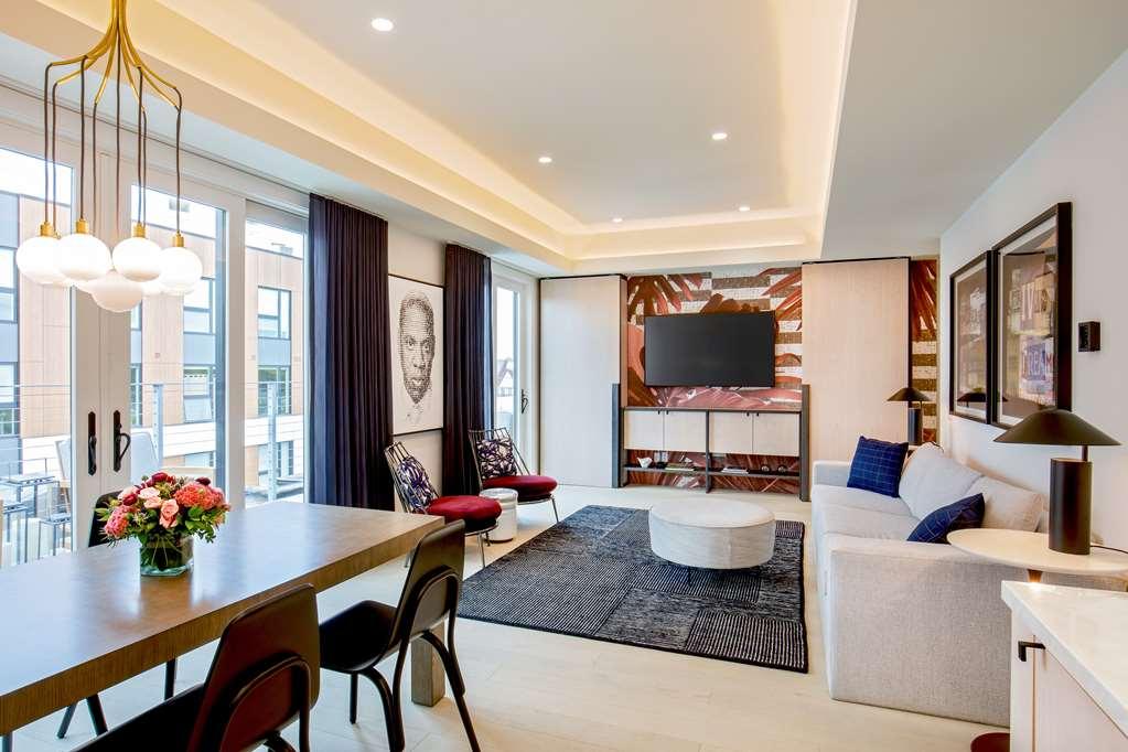 907 Main Square, Sonder By Marriott Bonvoy Hotel 4*