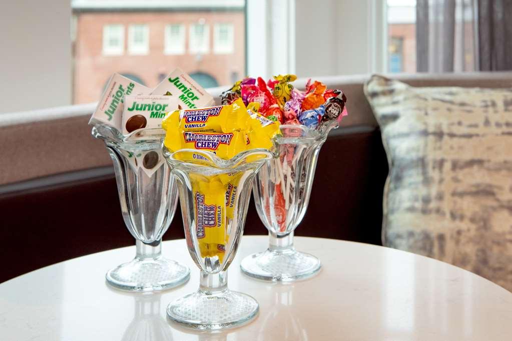 Hotel 907 Main Square, Sonder By Marriott Bonvoy 4*